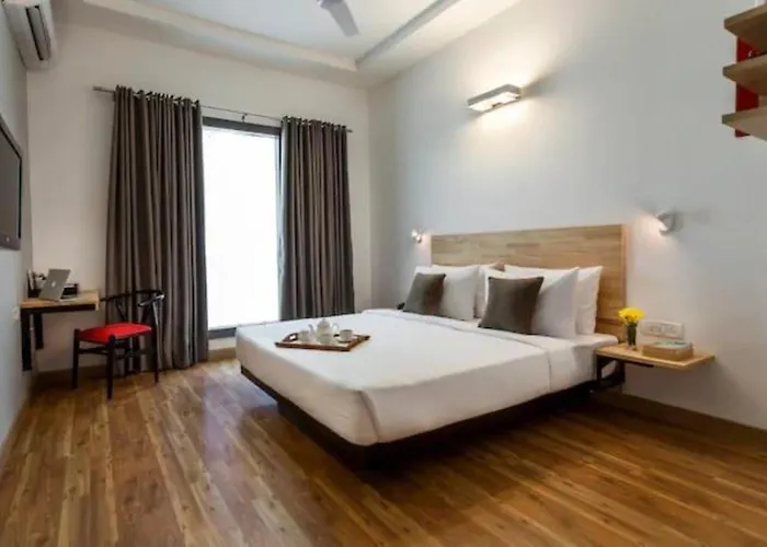Majestic Stay - East Of Kailash